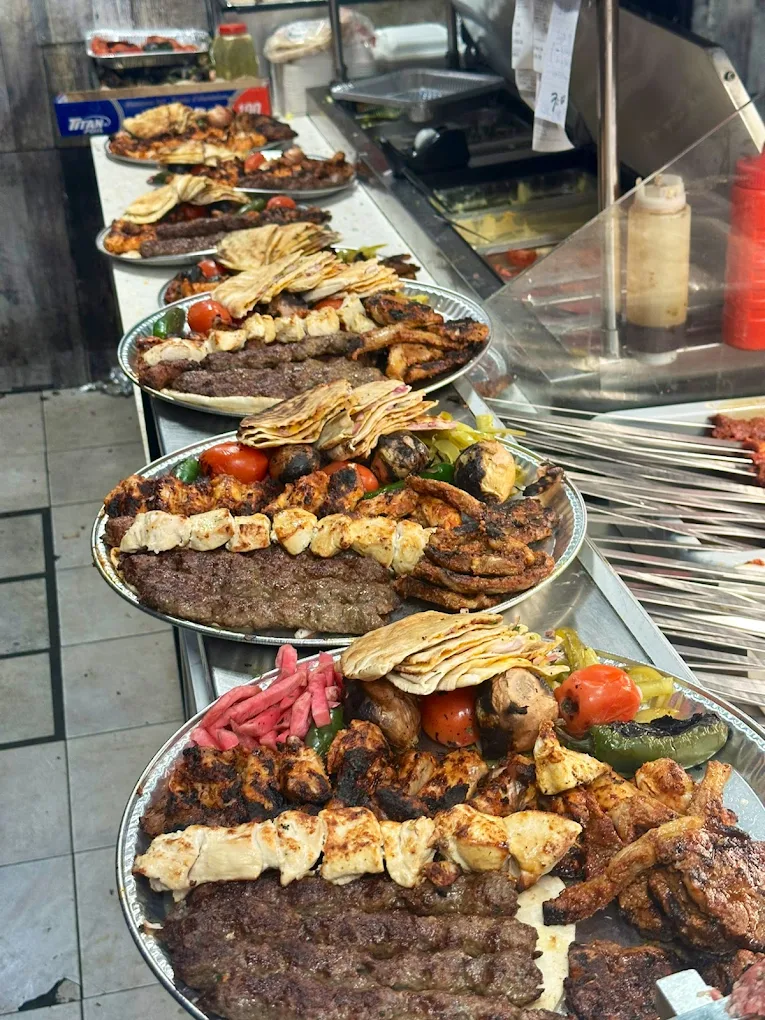Al Quds Grill food